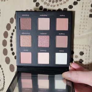 RealHer Dreams So Big Eyeshadow Palette